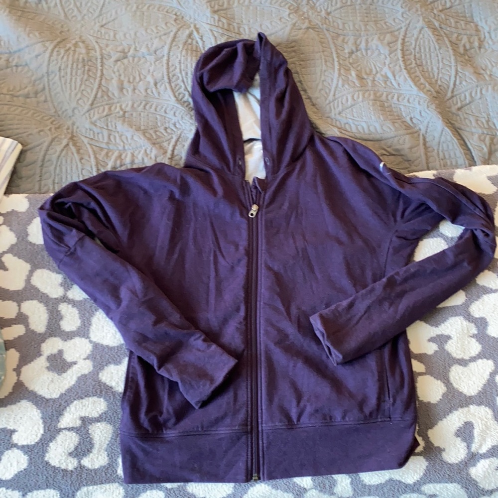 Nike women’s dri-fit zip up Large